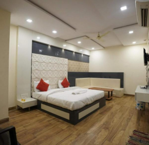 Shiva Guest House Near Mall Road